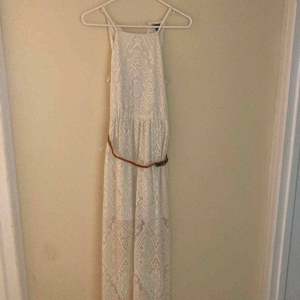 Beautiful floor length dress the brand is Lily Rose.